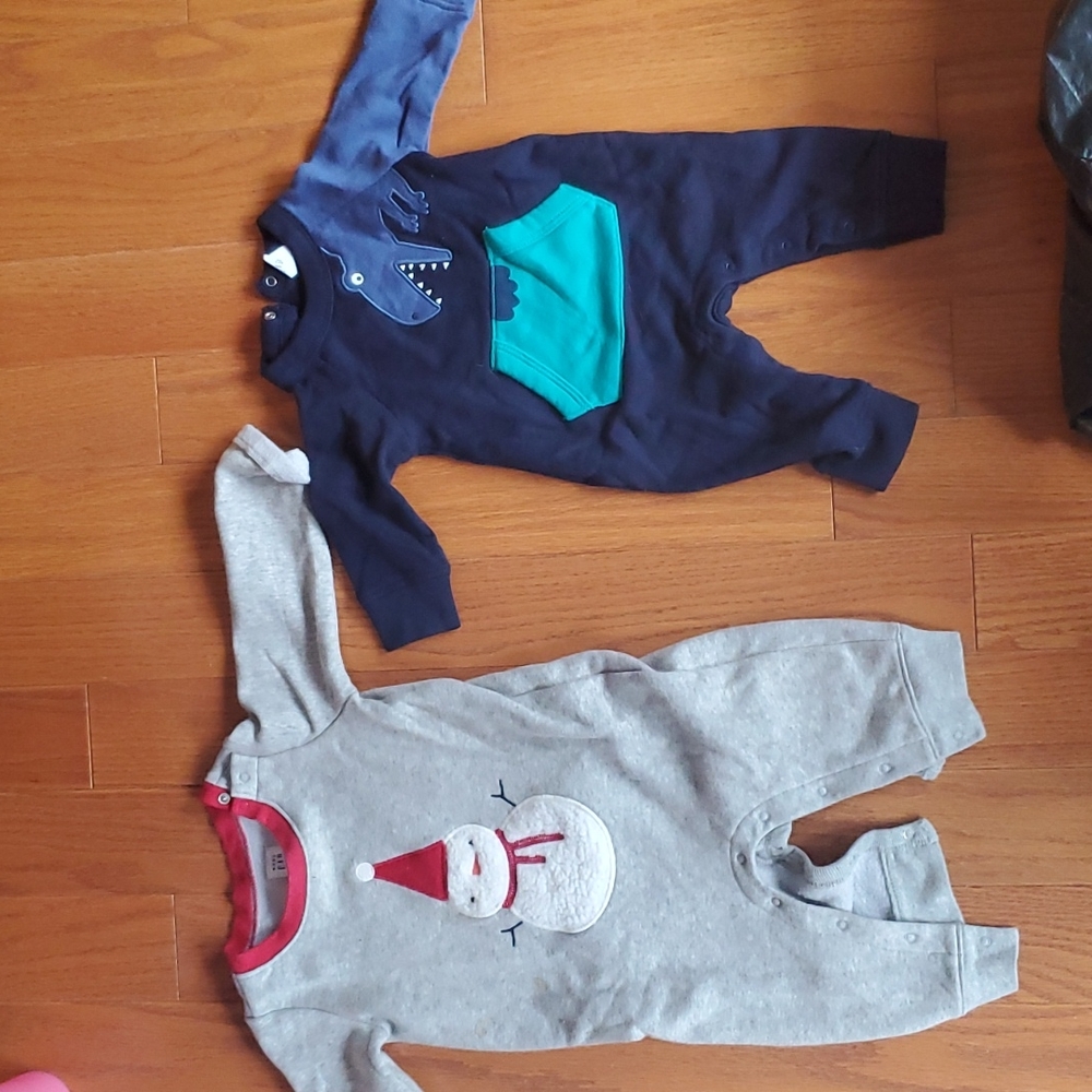 Bundle of two baby gap long sleeve one pieces